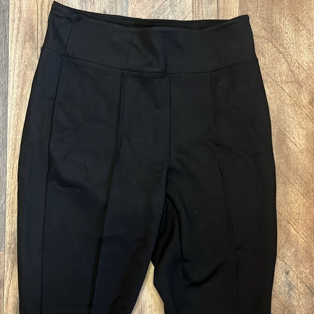 $$5 LEGGINGS $$ Kendal and Kylie pleated career leggings size small - Picture 2 of 5